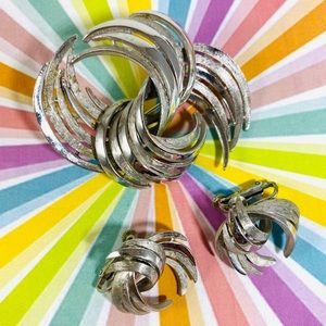 Vintage silver spray brooch earrings set 1960’s